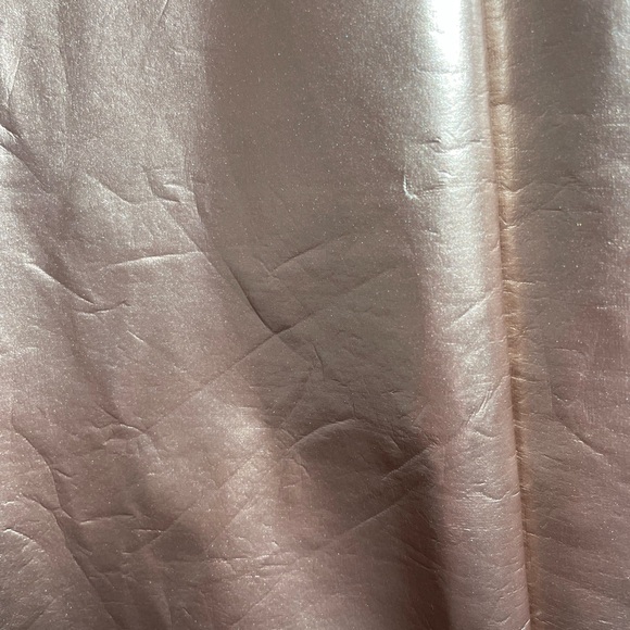 NWT Forever 21 Woman’s Mini Dress Rose Gold Size Medium - Picture 6 of 6